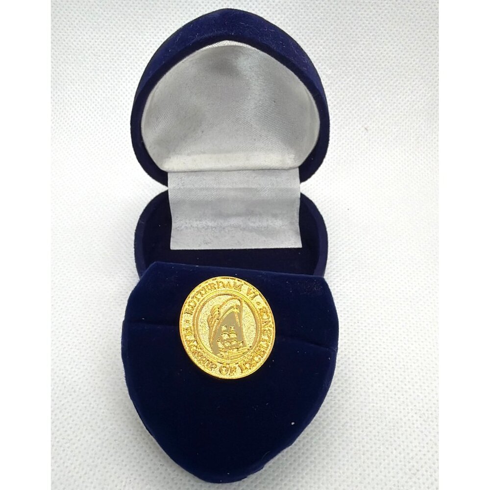 VTG Inaugural Cruise Rotterdam VI Ship Of Excellence Souvenir Lapel Pin Box NOS - Picture 9 of 12